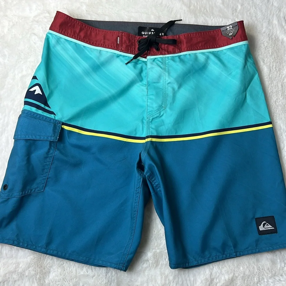 QUIKSILVER Boardshorts Baggies Trunks Men 32 MidLength 19” NEW Beach Swim Pocket